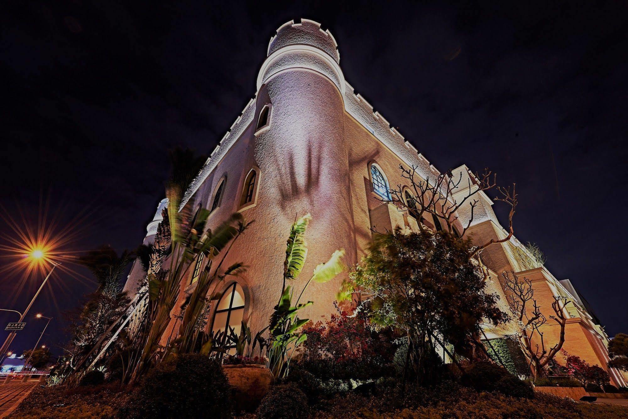 The Castle Ballet Taichung A Boutique Hotel Buitenkant foto
